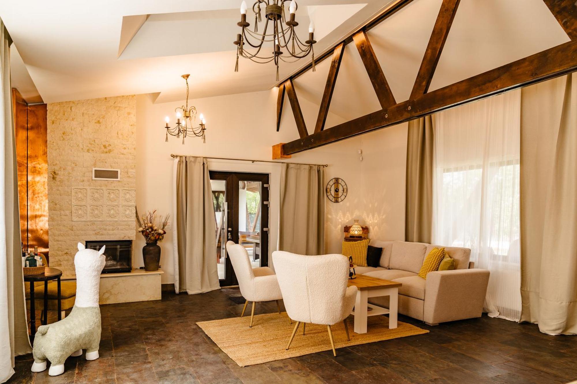 The Tribe Alpaca Retreat Hotel Branesti Екстериор снимка