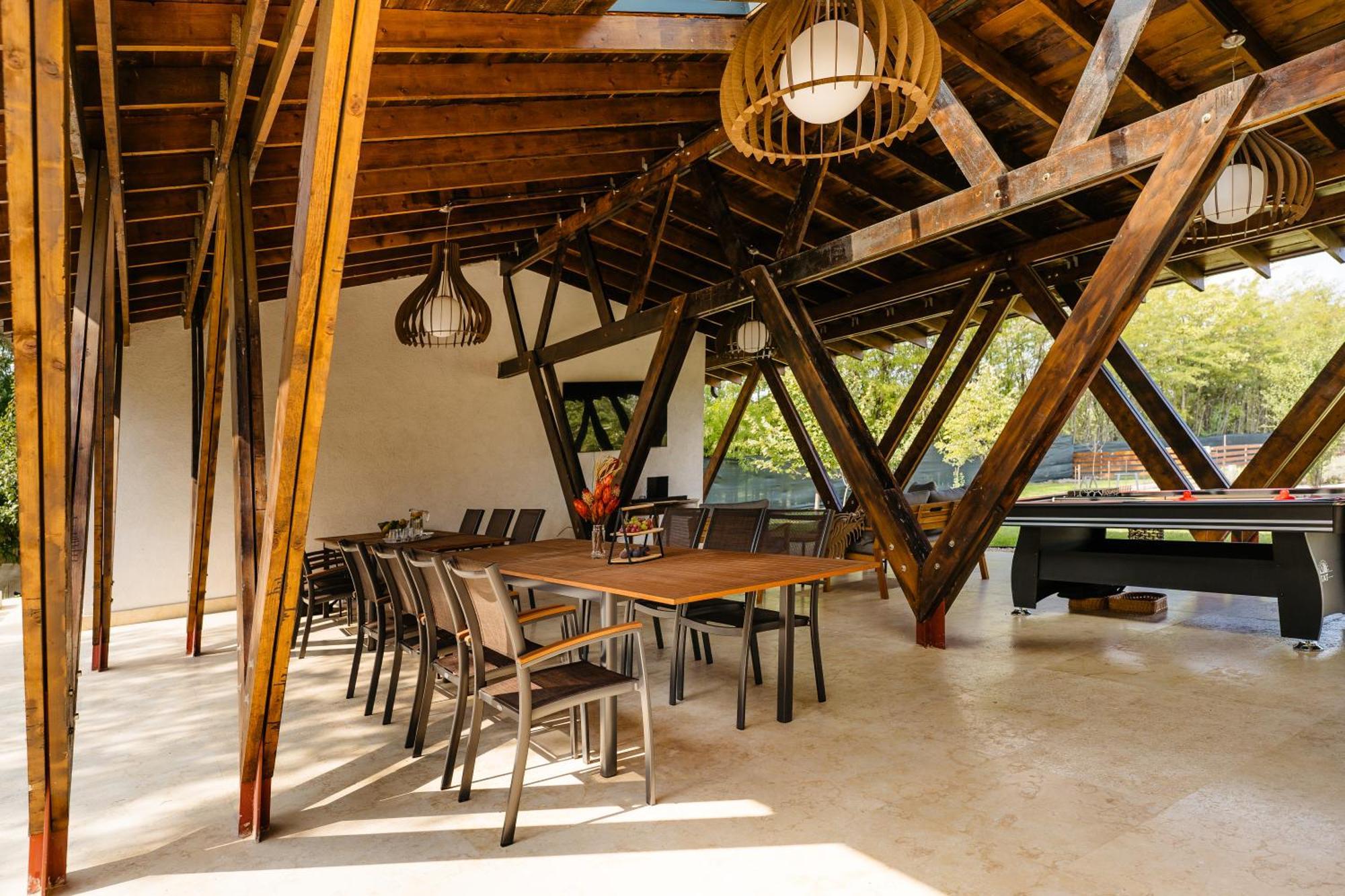 The Tribe Alpaca Retreat Hotel Branesti Екстериор снимка